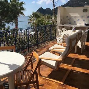 Taormina Sea House SantʼAlessio Siculo